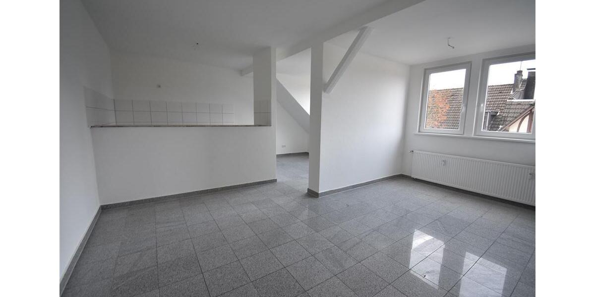Dachgeschoßwohnung Essen Stadtbezirk VII - 2 Zimmer, 68 m&sup2;, 550&euro; | Angebot:22209779