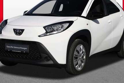 Toyota Aygo 23.700 km 12.879 &euro; Oberhausen 46149