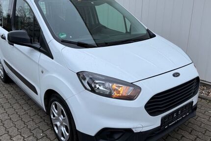 Ford Transit 148.000 km 7.999 &euro; Wesel 46485