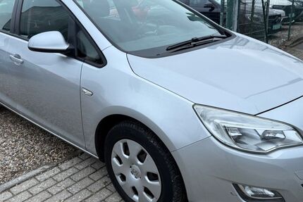 Opel Astra 170.000 km 3.999 &euro; Essen 45355