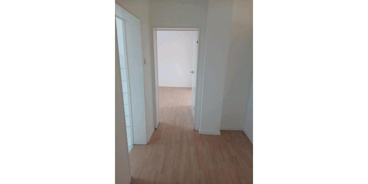 Etagenwohnung Gelsenkirchen Gelsenkirchen-Mitte - 3 Zimmer, 81 m&sup2;, 550&euro; | Angebot:26335328