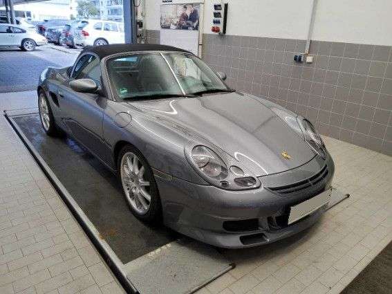 Porsche Boxster 47.500 km 27.880 &euro; Bottrop 46240
