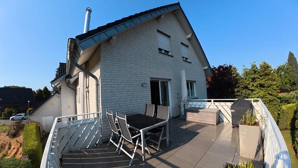 Etagenwohnung Wesel Fusternberg - 3 Zimmer, 113 m&sup2;, 1.250&euro; | Angebot:27592162