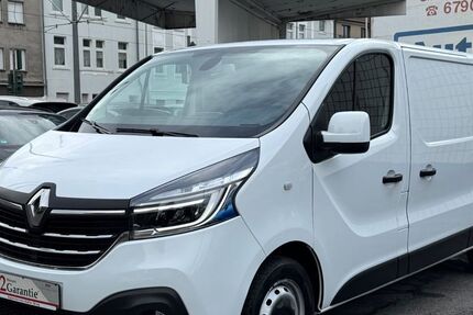 Renault Trafic 83.348 km 17.300 &euro; Oberhausen 46045