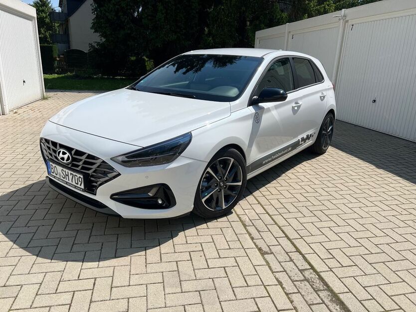 Hyundai i30 18.000 km 19.799 € Bochum 44866