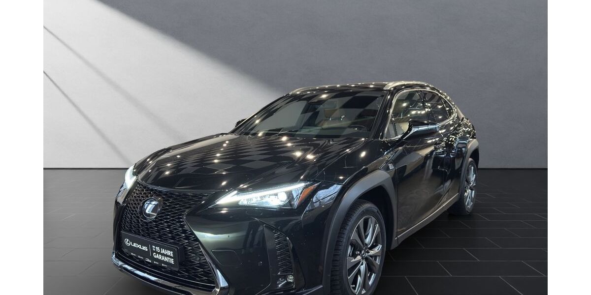 Lexus UX 20.272 km 34.390 &euro; Wesel 46485
