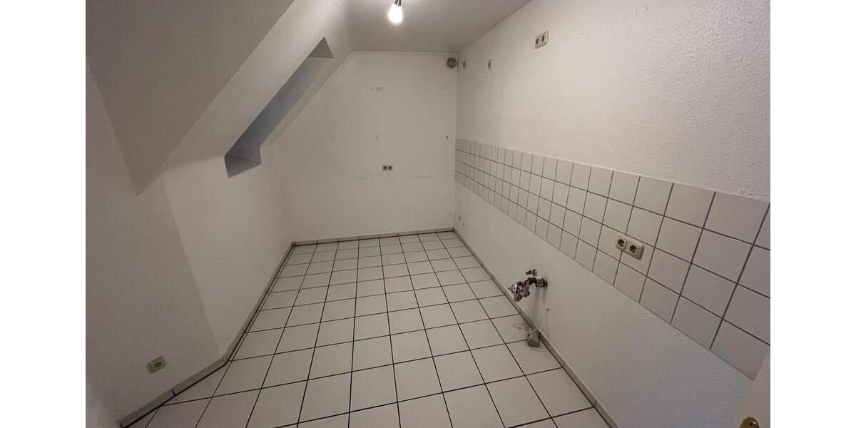 Maisonettenwohnung Moers Schwafheim - 4 Zimmer, 141 m&sup2;, 1.400&euro; | Angebot:25929418