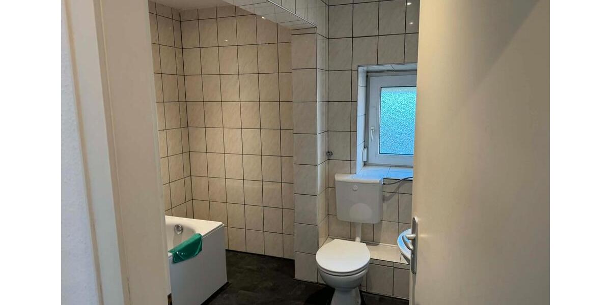 Erdgeschoßwohnung Bochum Bochum-Südwest - 4 Zimmer, 95 m&sup2;, 720&euro; | Angebot:27584785