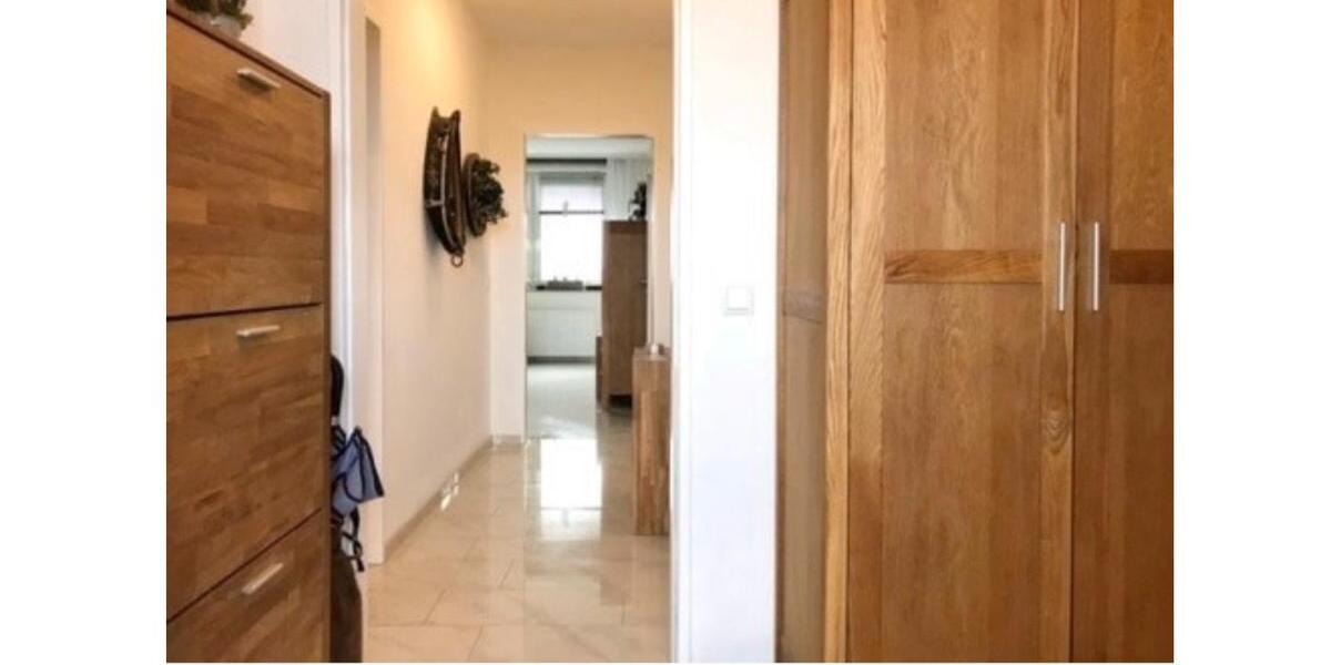 Etagenwohnung Gelsenkirchen - 2.5 Zimmer, 70 m&sup2;, 150.000&euro; | Angebot:26865138
