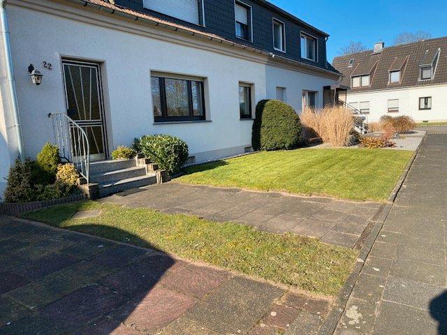 Doppelhaushälfte Rheinberg - 6 Zimmer, 116 m&sup2;, 220.000&euro; | Angebot:26196104