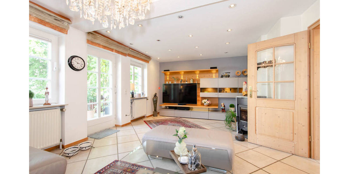 Einfamilienhaus Hattingen - 6 Zimmer, 173 m&sup2;, 528.000&euro; | Angebot:25743248