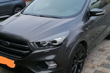 Ford Kuga 115.000 km 15.400 &euro; Herne 44628
