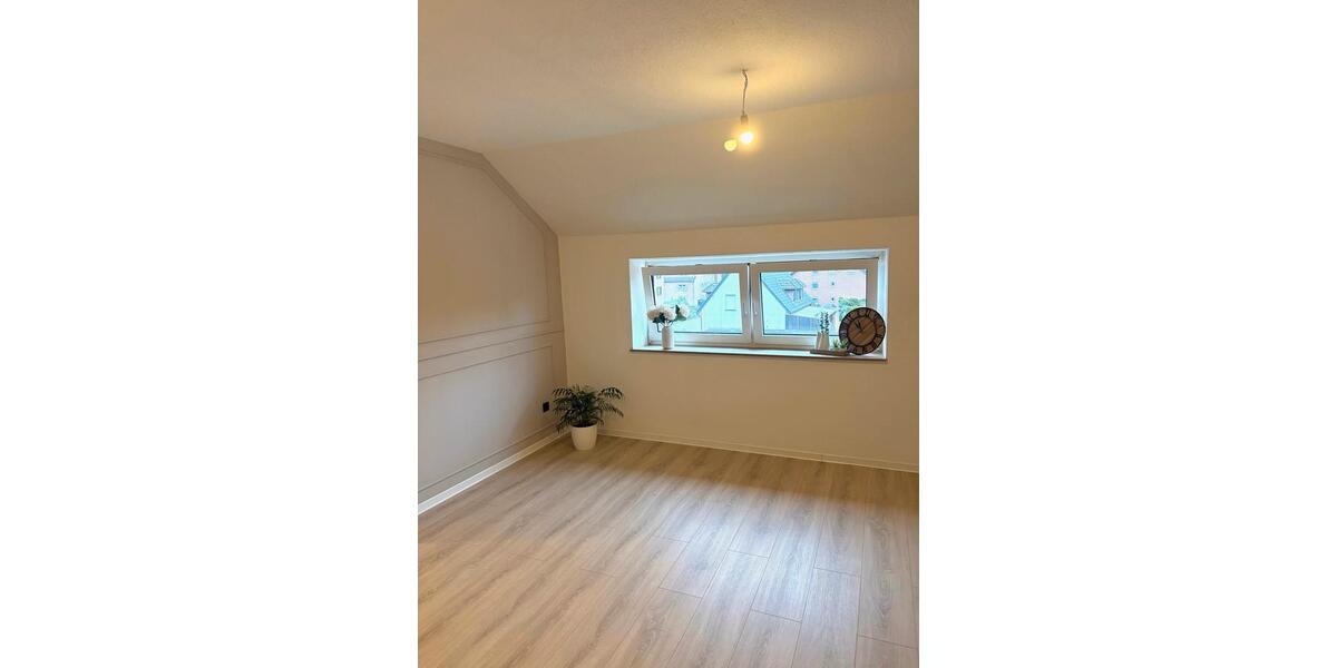 Etagenwohnung Moers Rheinkamp - 2.5 Zimmer, 58 m&sup2;, 715&euro; | Angebot:26286779