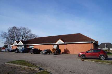 Halle in Wismar 275.000 € 845 m²