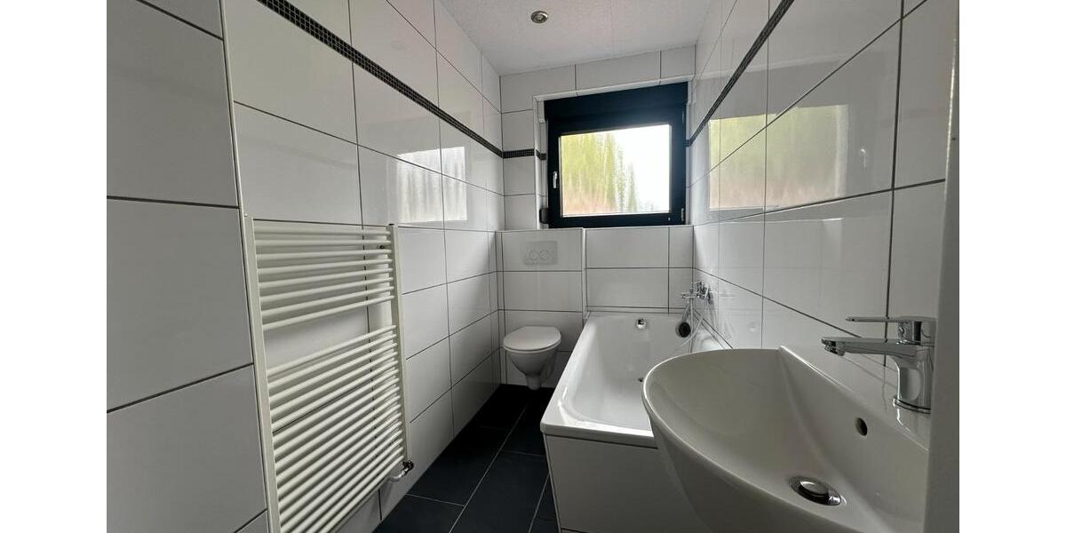 Einfamilienhaus Duisburg Walsum - 7 Zimmer, 150 m&sup2;, 390.000&euro; | Angebot:27146197
