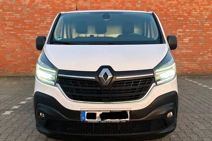 Renault Trafic 131.000 km 12.000 € Essen 45356