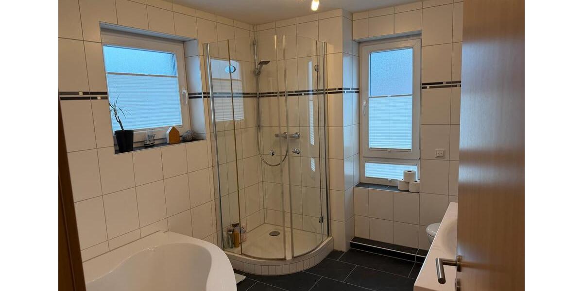 Hochwertige Doppelhaushälfte direkt am Theater - Provisionsfrei! 5 zimmer