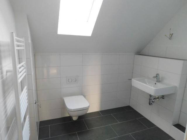 Gemütliche Dachgeschoss Wohnung! 2 zimmer