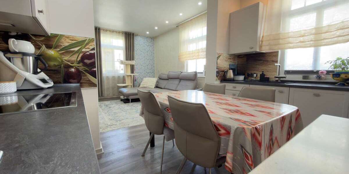 Rheinendhaus - Sanierte Perle mit Sauna, Klima und großem Garten - Reihenendhaus Duisburg Hamborn | Angebot:27360439