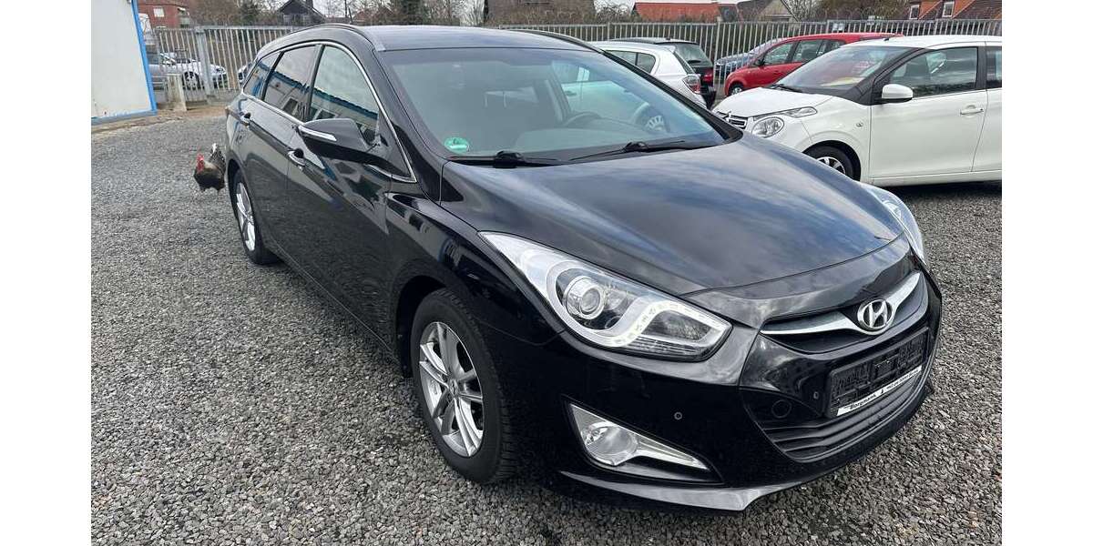 Hyundai i40 188.000 km 4.750 &euro; Dorsten 46282