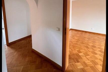 75qm Wohnung mit Garten und Balkon 2 zimmer