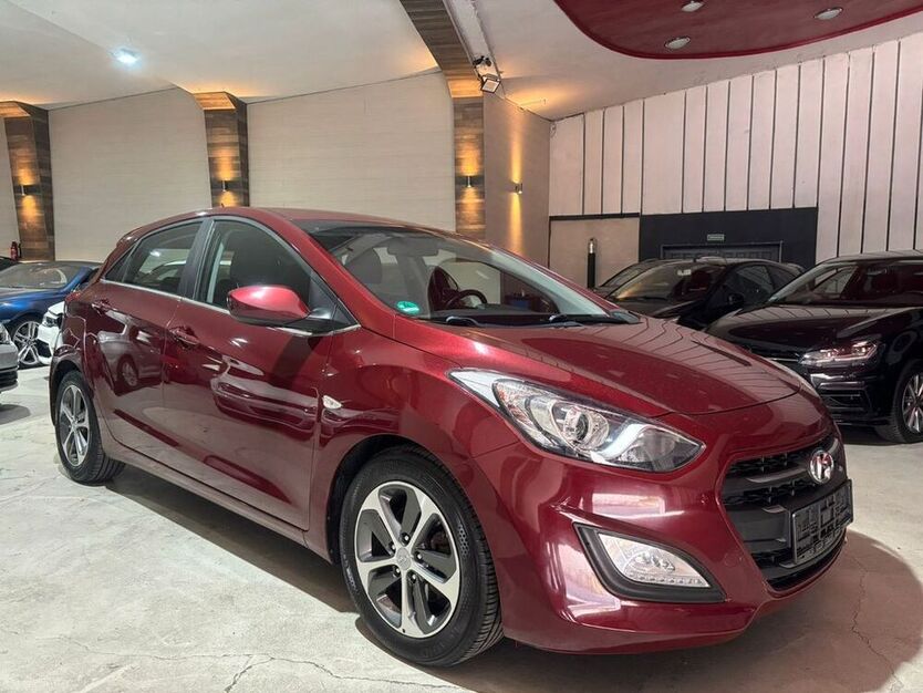 i30