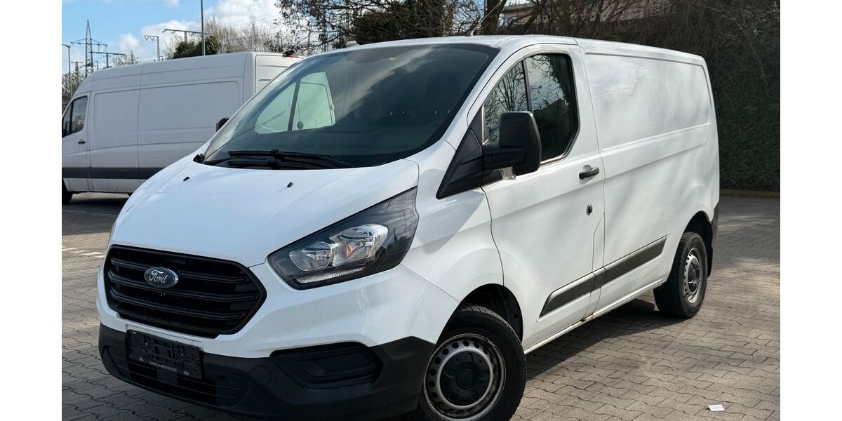 Ford Transit Custom 184.214 km 10.890 &euro; Essen 45139