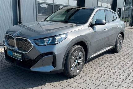 BMW iX2 15.900 km 39.980 € Rheinberg 47495