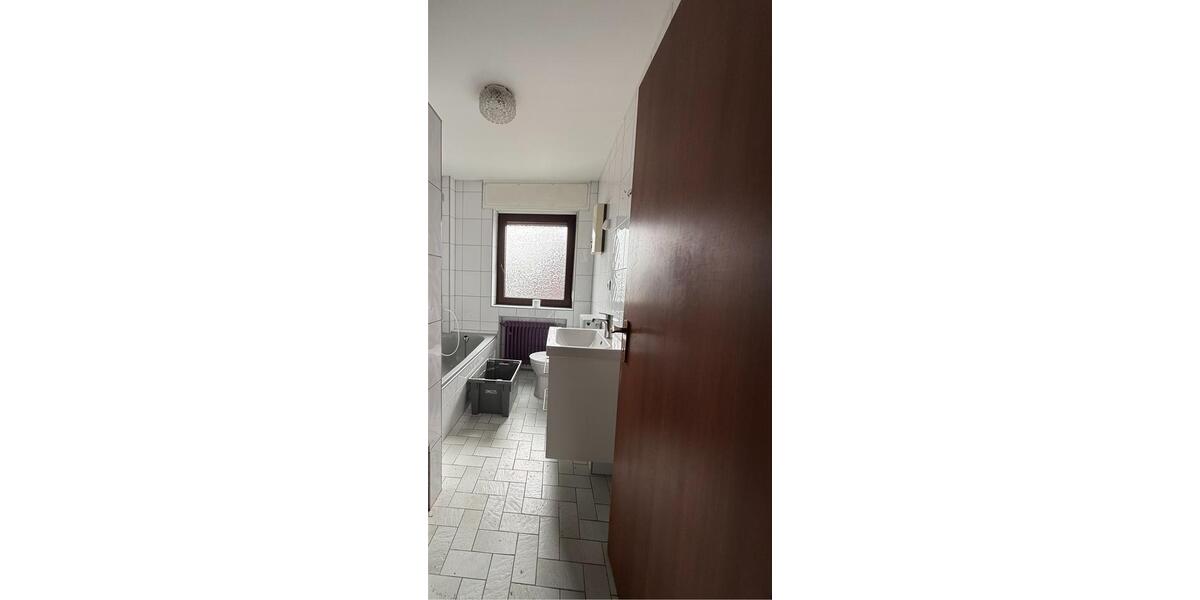 Etagenwohnung Neukirchen-Vluyn Vluyn - 3 Zimmer, 112 m&sup2;, 1.400&euro; | Angebot:26262968