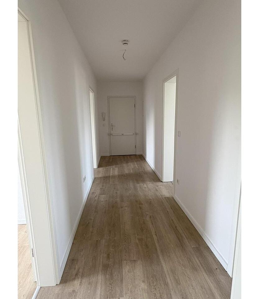 Kernsaniert! Zentrale 3,5-Zimmerwohnung in Oberhausen-Sterkrade (Nähe Sterkrader Tor)