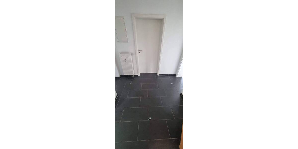 Etagenwohnung Oberhausen Sterkrade-Mitte - 3 Zimmer, 90 m&sup2;, 680&euro; | Angebot:26920815