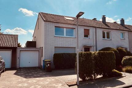 Haus Oberhausen Rothebusch - 6 Zimmer, 246 m&sup2;, 549.000&euro; | Angebot:26462366