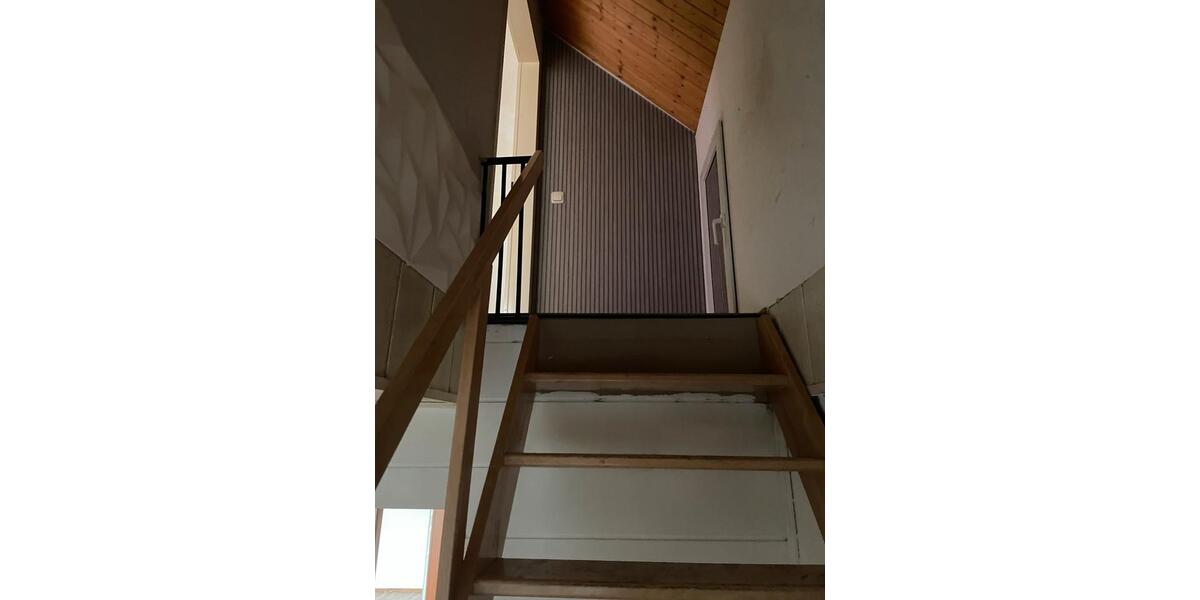 Maisonettenwohnung Essen Stadtbezirk VII - 4 Zimmer, 101 m&sup2;, 900&euro; | Angebot:25364978