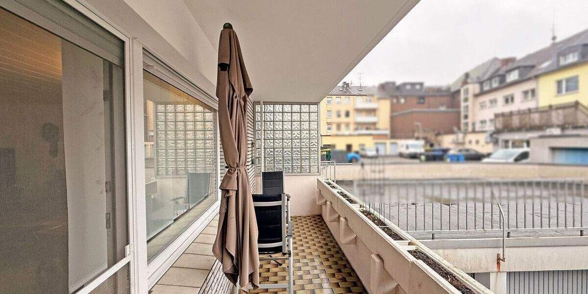 Zentral wohnen in Dinslaken - 3,5-Zimmer-Eigentumswohnung mit Balkon & Garage 3 zimmer