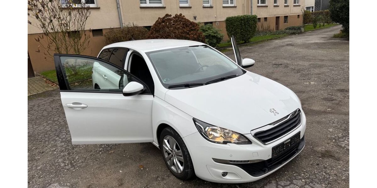 Peugeot 308 207.963 km 4.690 € Essen 45329