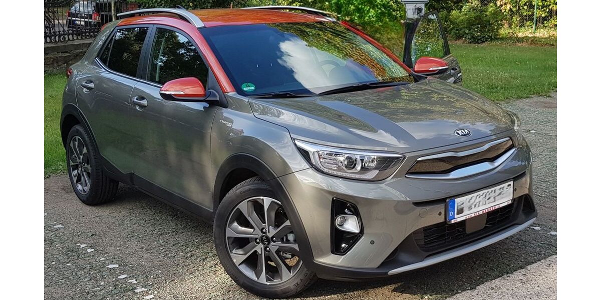 Kia Stonic 63.000 km 13.900 € Bochum 44801