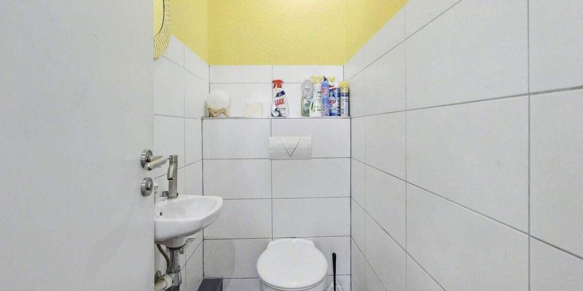 Attraktive 4-Zimmer-Wohnung mit 2 Balkonen auf der Sonnenseite 4 zimmer