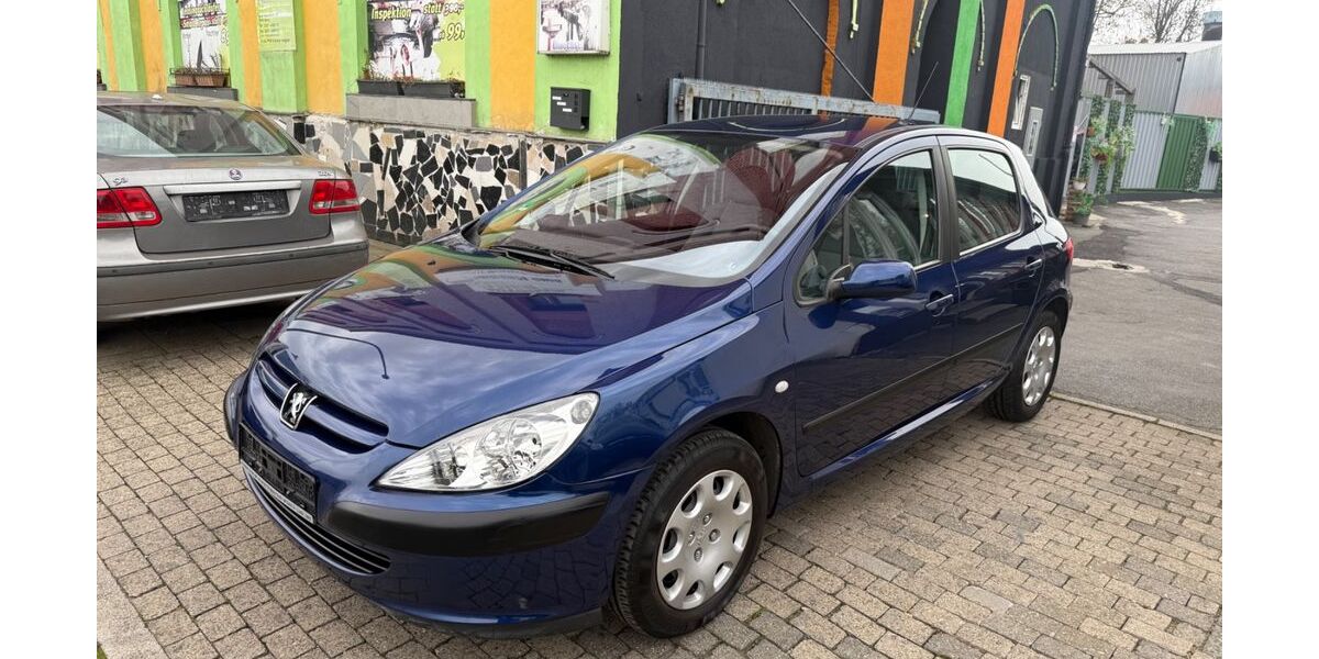 Peugeot 307 120.000 km 1.990 € Essen 45143