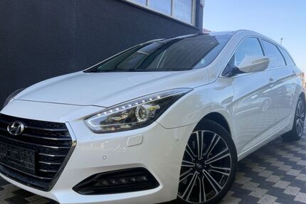 Hyundai i40 124.300 km 15.850 € Duisburg 47259