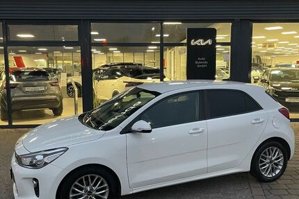 Kia Rio 130.000 km 10.990 € Wesel 46485