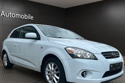 Kia ceed / Ceed 184.000 km 2.990 &euro; Recklinghausen 45659