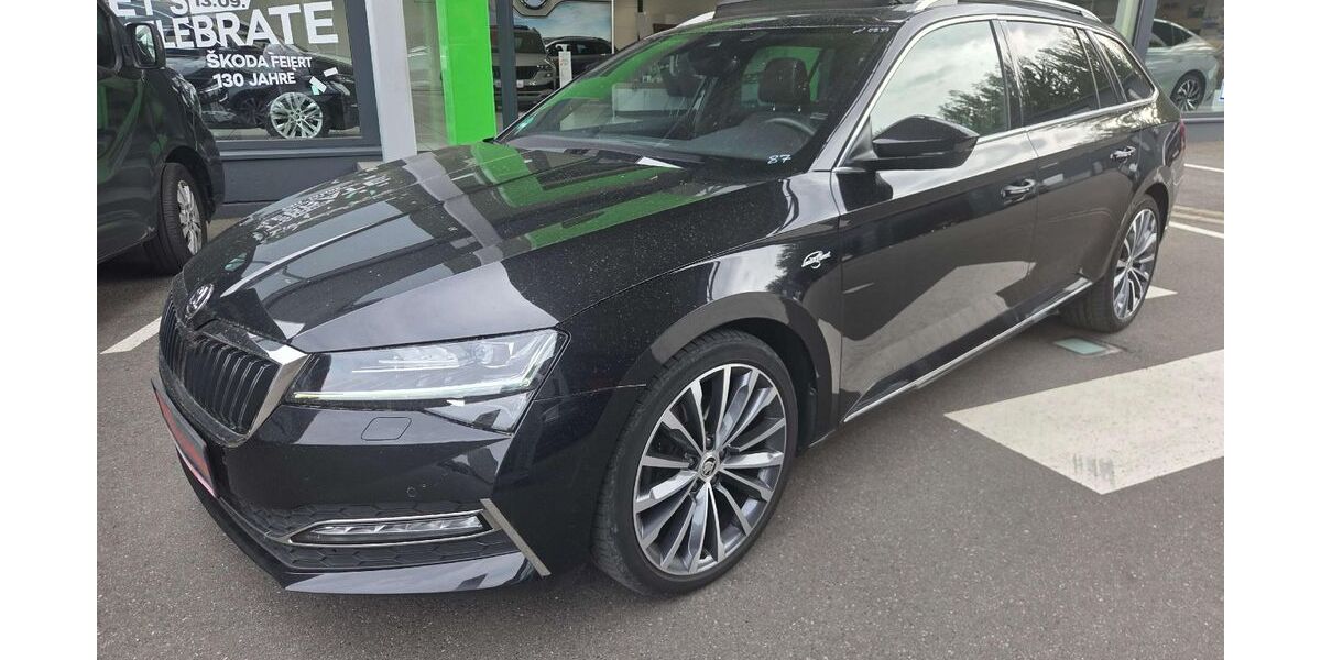Skoda Superb 75.000 km 29.880 € Essen 45326