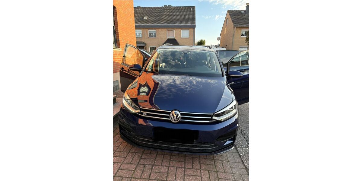 VW Touran 166.000 km 15.800 &euro; Moers 47443