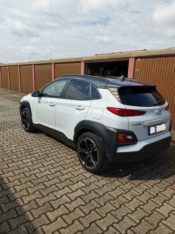 Hyundai KONA 63.500 km 13.950 € Duisburg 47269