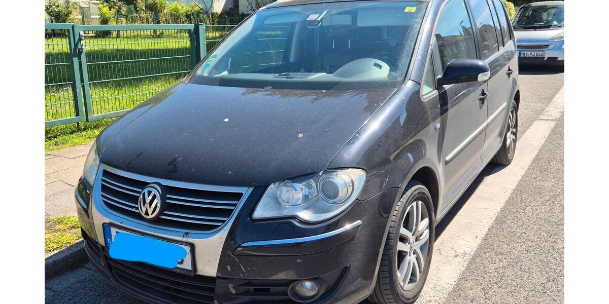VW Touran 308.000 km 1.850 &euro; Duisburg 47167
