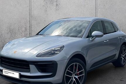 Porsche Macan 21.758 km 69.450 € Recklinghausen 45665