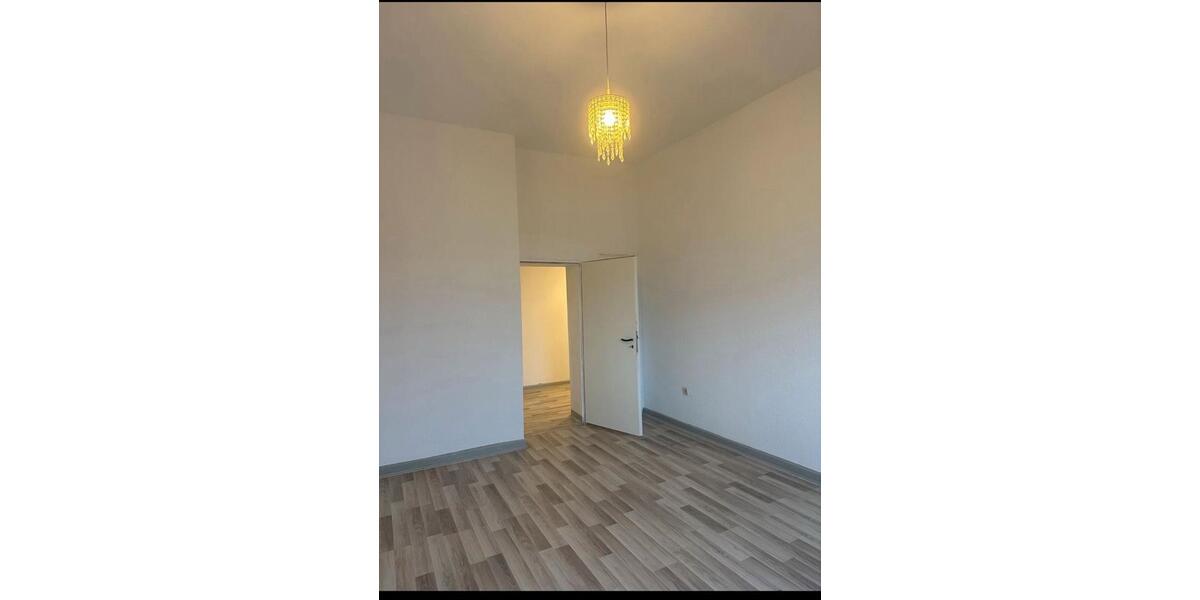 Erdgeschoßwohnung Duisburg Laar - 3 Zimmer, 101 m&sup2;, 799&euro; | Angebot:27619514