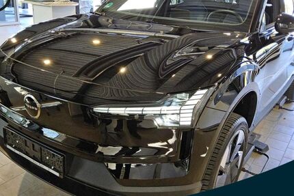 Volvo EX30 8.222 km 33.990 &euro; Essen-Kray 45309