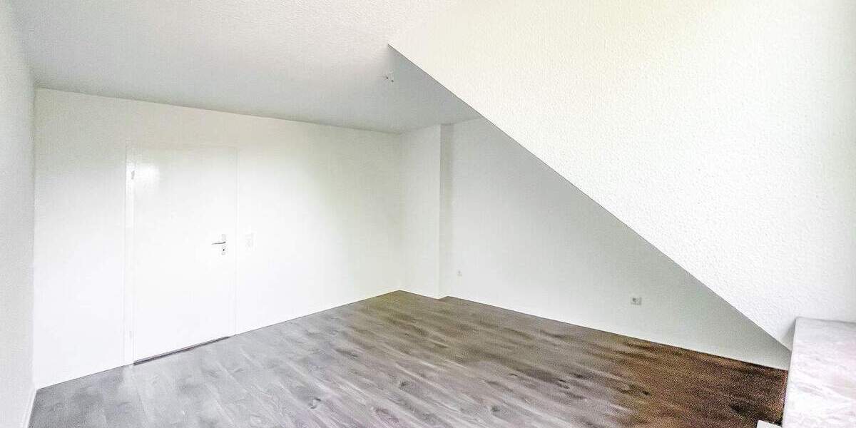 Etagenwohnung Bochum Langendreer - 4 Zimmer, 106 m&sup2;, 850&euro; | Angebot:25399136