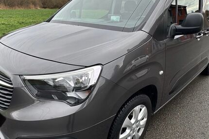 Opel Combo 68.000 km 17.940 &euro; Oberhausen 46149